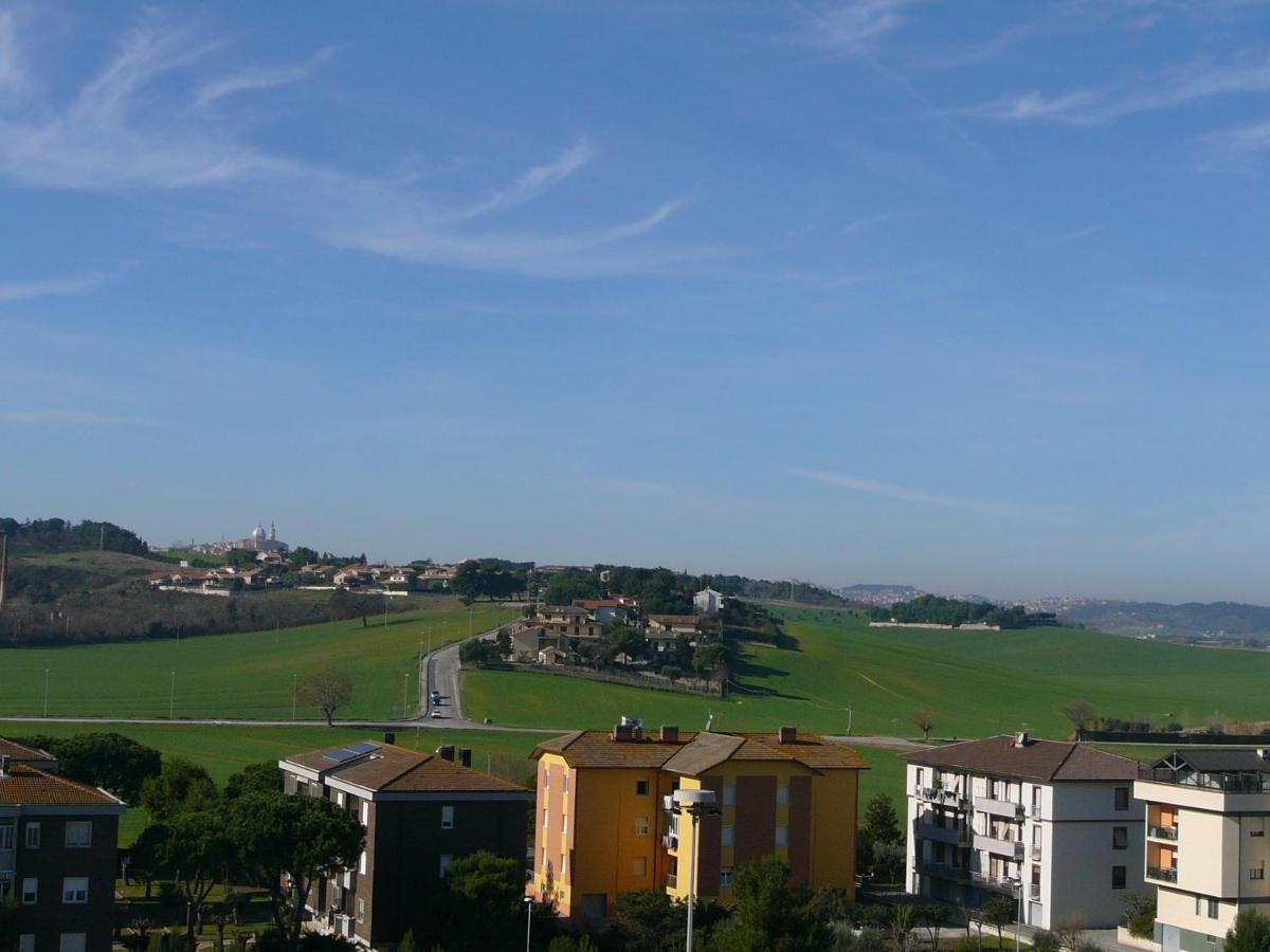 Appartamento Paradiso Azzurro Porto Recanati Bagian luar foto