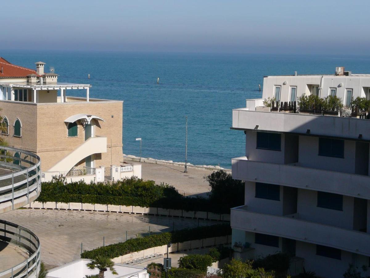 Appartamento Paradiso Azzurro Porto Recanati Bagian luar foto